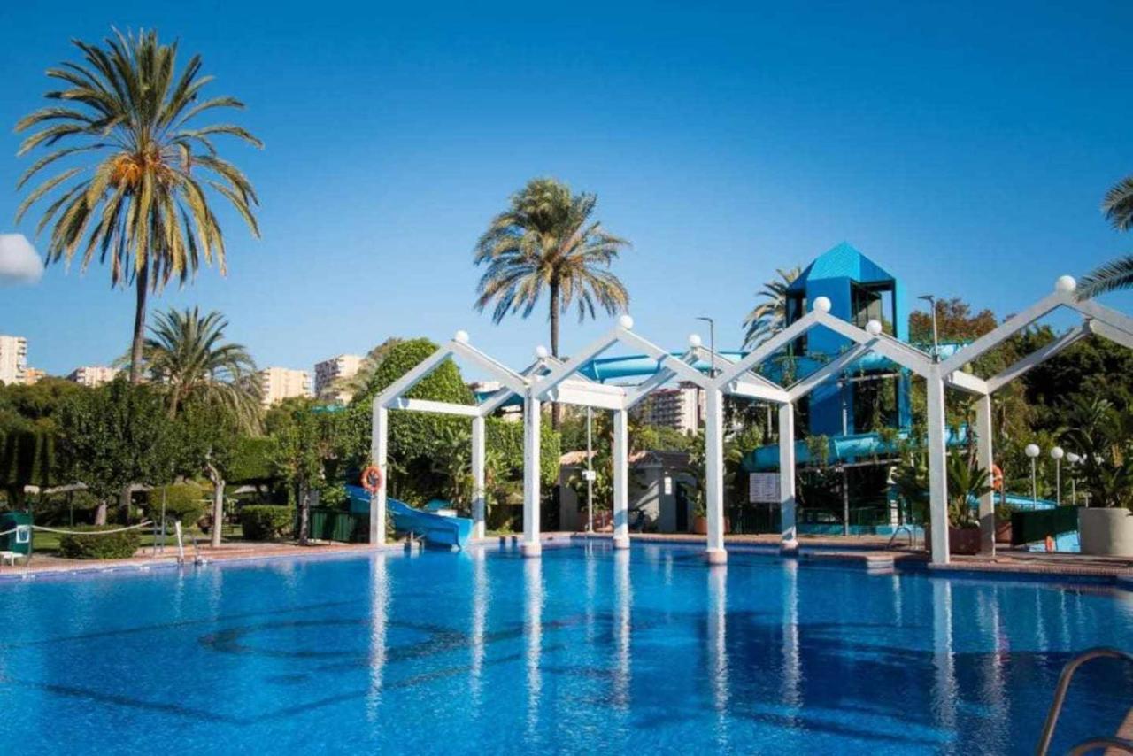 El Estudio De La Playa Benalbeach New 1bd, Piscinas, Playa Y Vistas Al Mar Ref504 *
